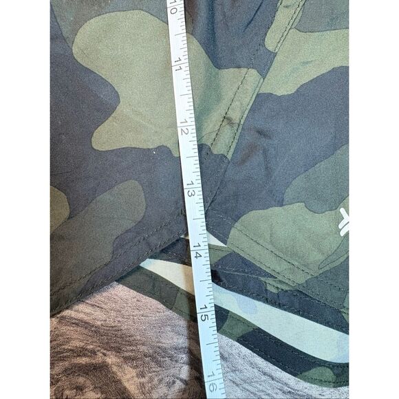Old Navy Active Camo Shorts 3X – Go-Dry Mid-Rise – Athletic Training Running Sho - Picture 3 of 5